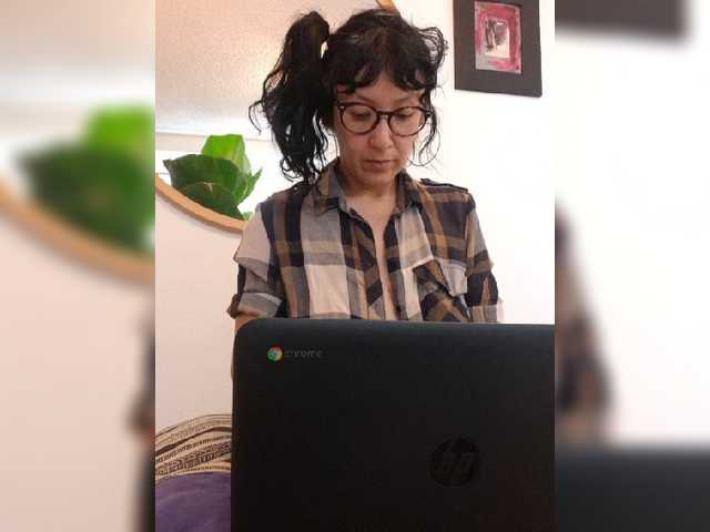 Fruttituttis live cam on BongaCams