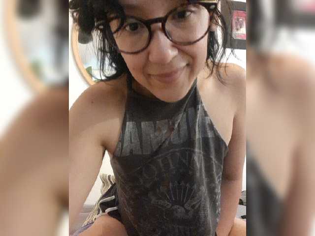 Fruttituttis live cam on BongaCams