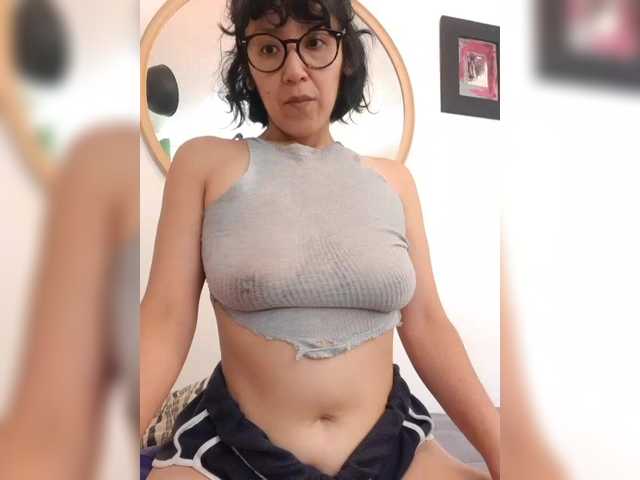 Fruttituttis live cam on BongaCams
