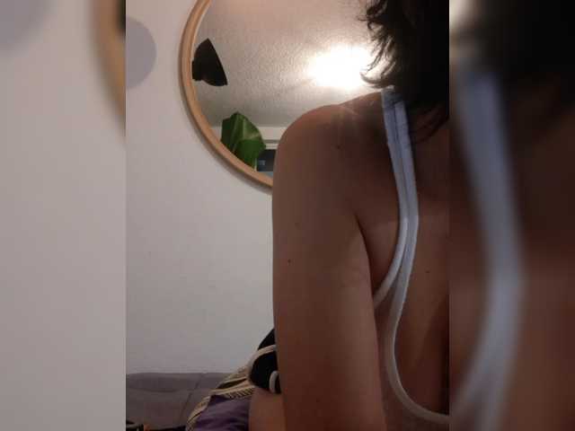 Fruttituttis live cam on BongaCams
