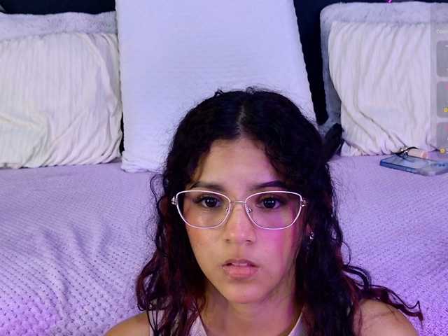 IrisRoss live cam on BongaCams