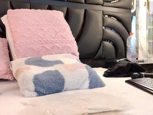 IrisRoss live cam on BongaCams