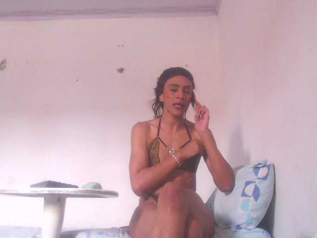 valeria-hot