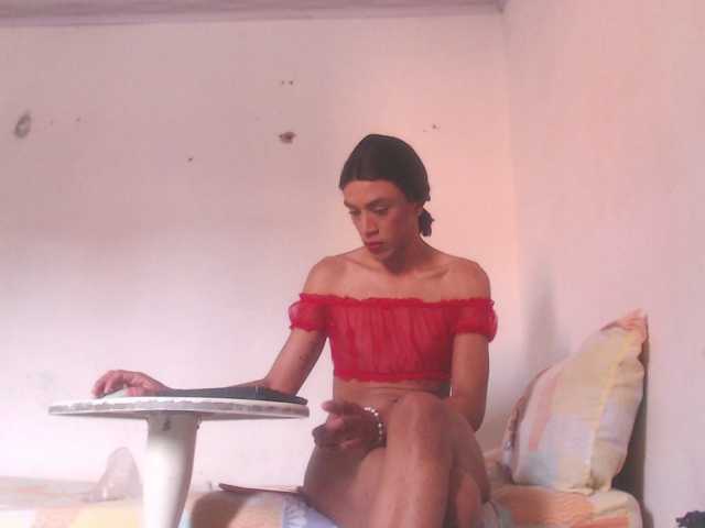 valeria-hot