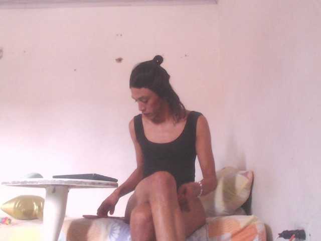 valeria-hot