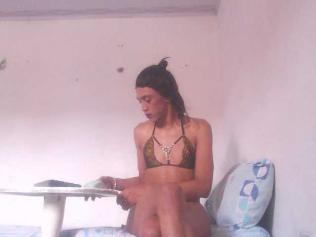 valeria-hot