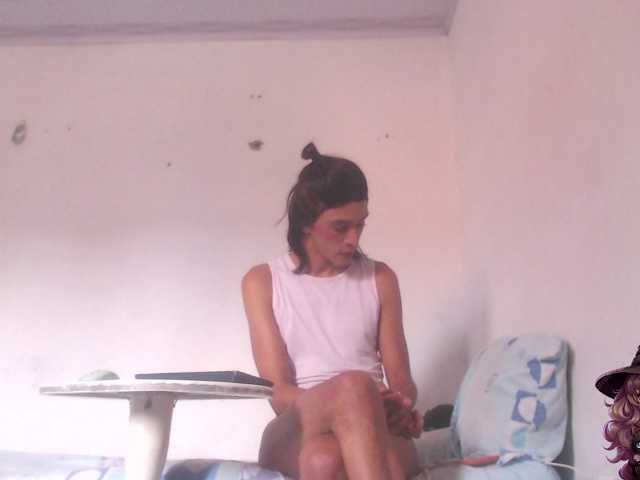 valeria-hot