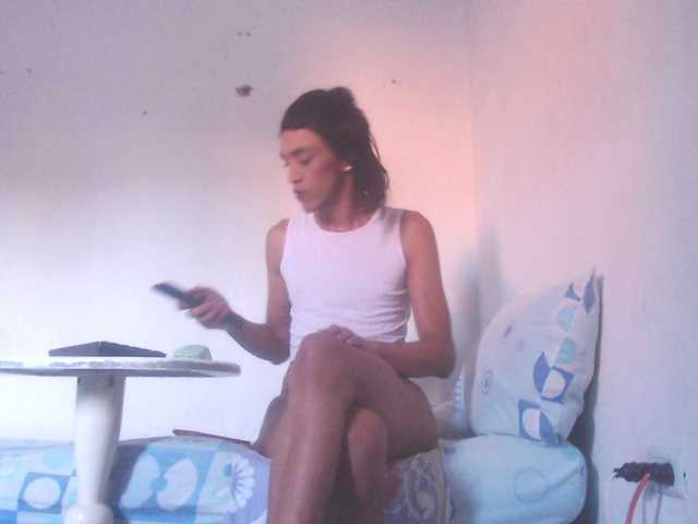 valeria-hot
