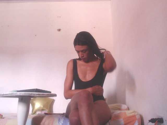 valeria-hot