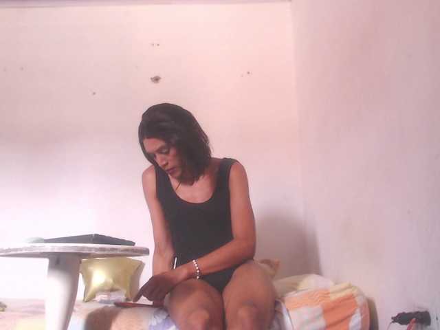 valeria-hot