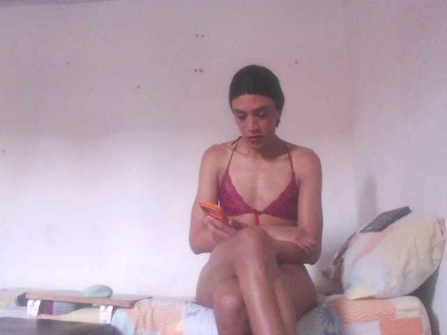valeria-hot live cam