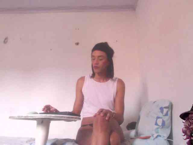 valeria-hot