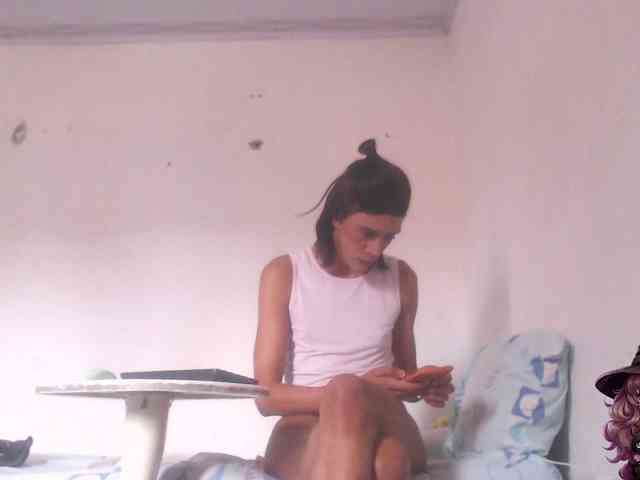 valeria-hot
