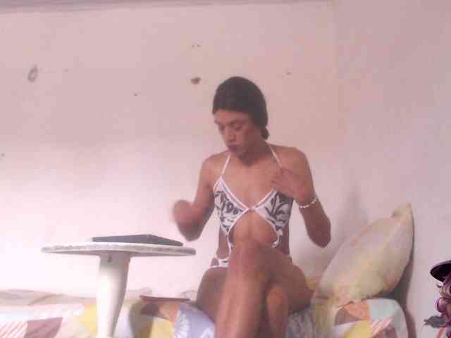 valeria-hot