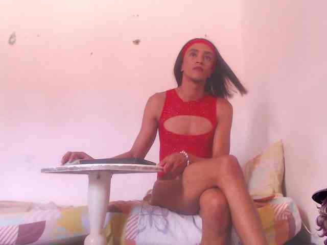 valeria-hot