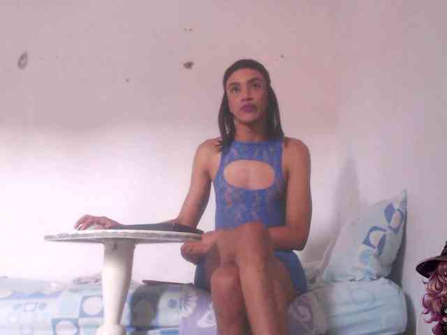 valeria-hot