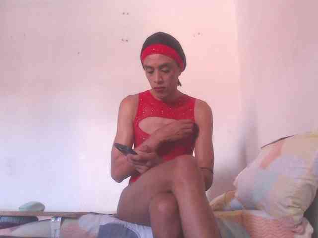 valeria-hot Live Webcam on BongaCams