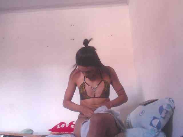 valeria-hot