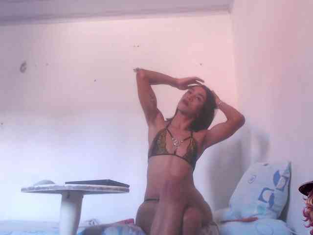 valeria-hot