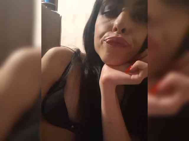 Violet-gold Live Webcam on BongaCams