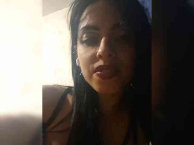 Violet-gold Live Webcam on BongaCams