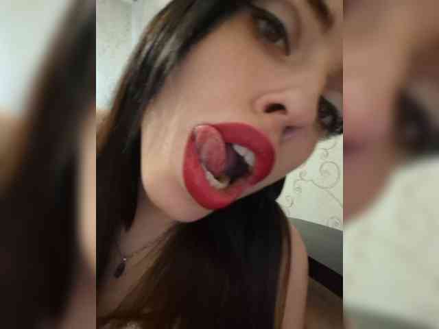 Violet-gold Live Webcam on BongaCams