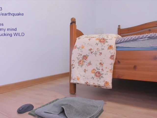 E000E, 31 y/o - Live Cam on BongaCams