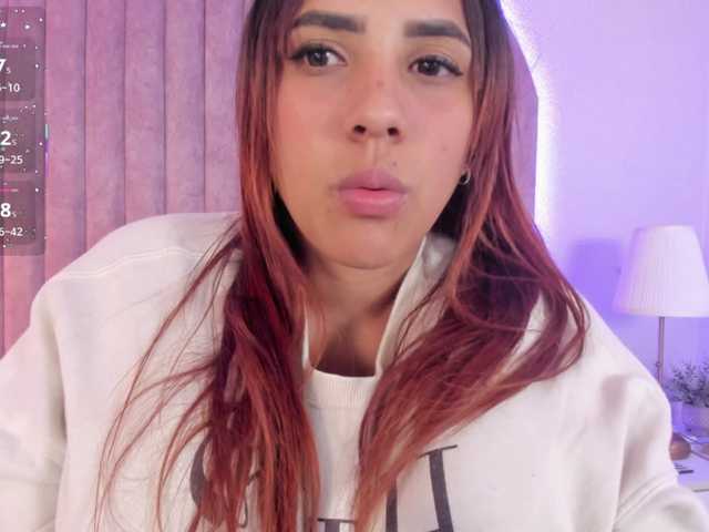 ShaylaDavis's BongaCams show and profile