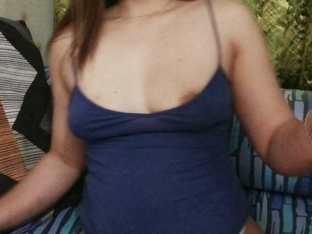 Miss0811 live cam on BongaCams