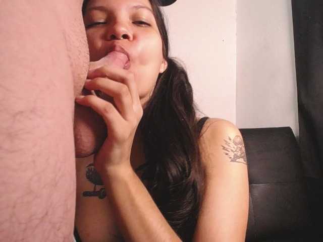 insomnio21a live cam on BongaCams