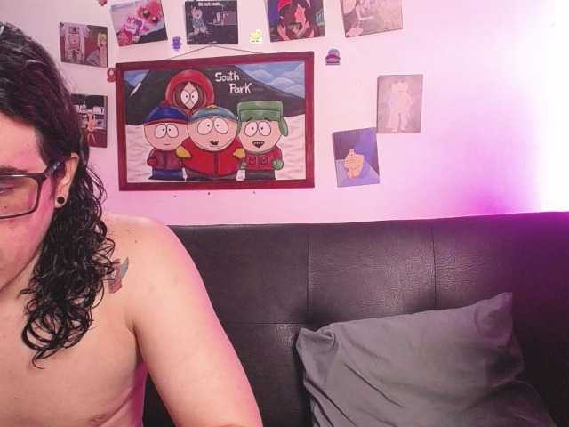 insomnio21a live cam on BongaCams