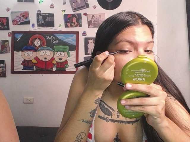 insomnio21a live cam on BongaCams