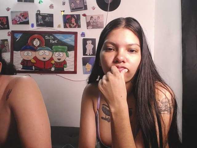 insomnio21a live cam on BongaCams