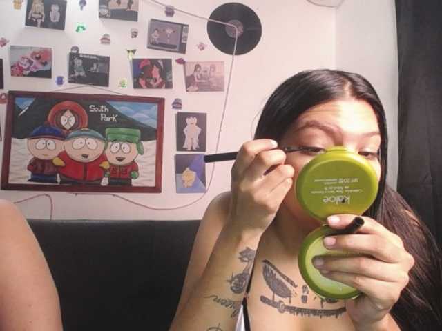 insomnio21a live cam on BongaCams