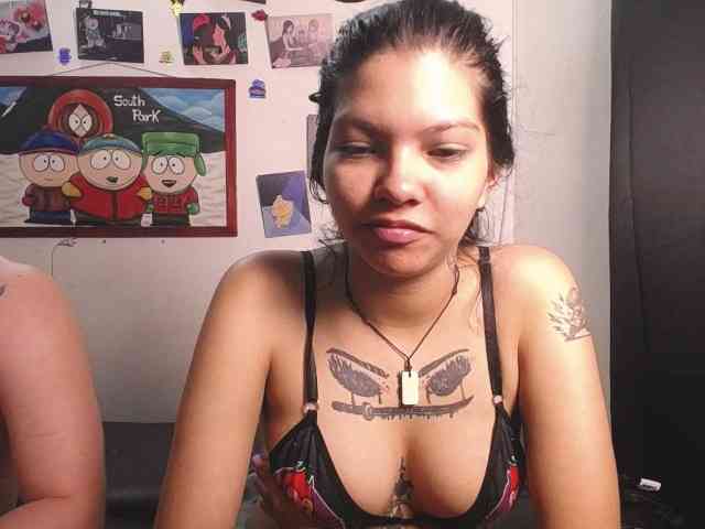 Insomnio21a's cam show statistics and live stream
