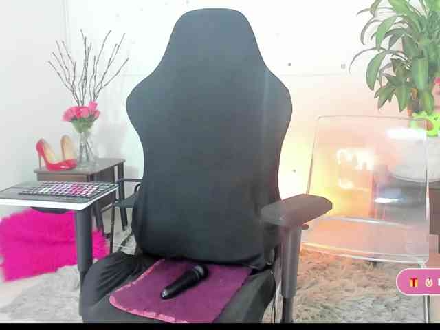 bigpeach webcam