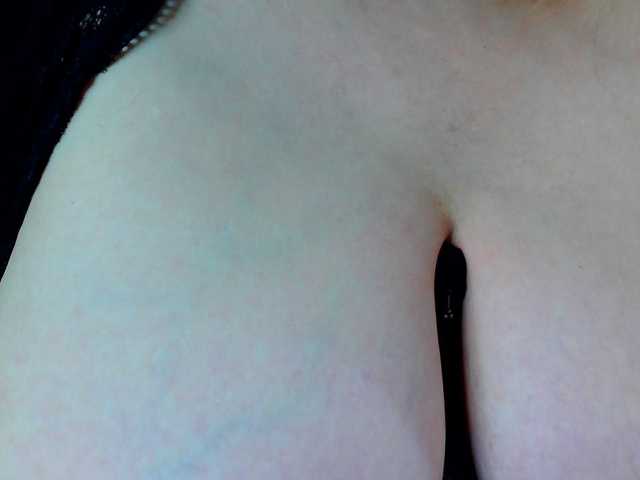 Stasja1 live cam on BongaCams