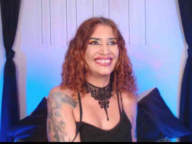 AgathaTenebri webcam