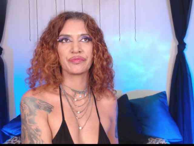 AgathaTenebri webcam