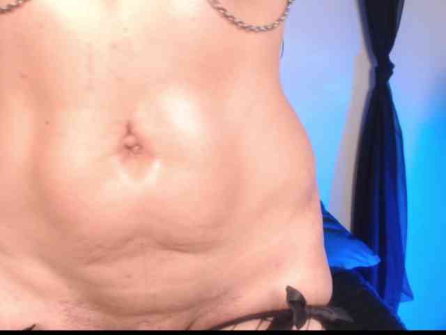 AgathaTenebri webcam