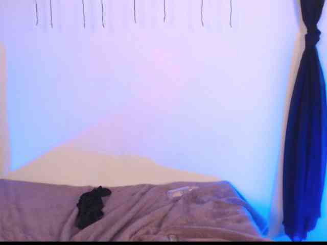 AgathaTenebri webcam