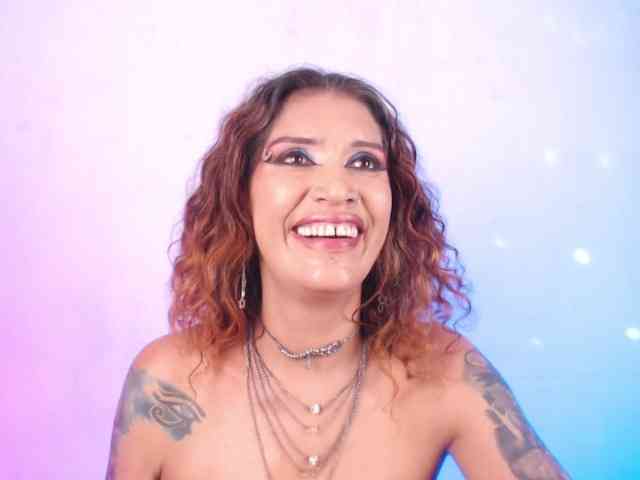 AgathaTenebri webcam