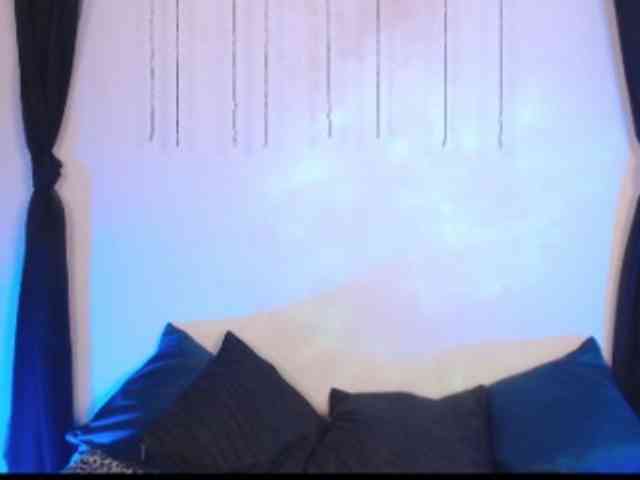 AgathaTenebri webcam