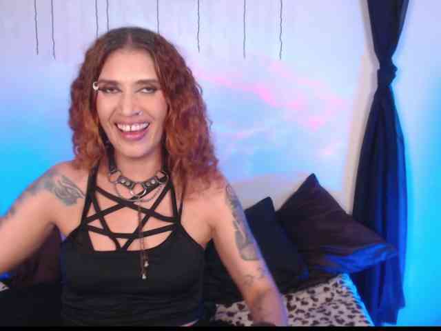 AgathaTenebri webcam