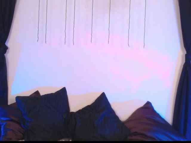 AgathaTenebri webcam