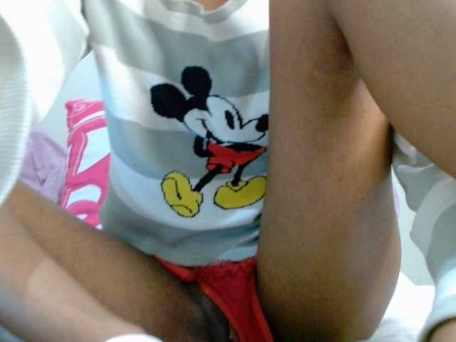 IndiaSelvagem live cam on BongaCams