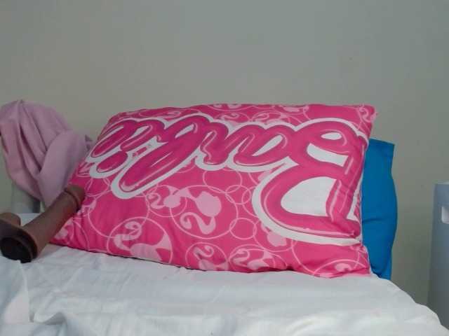 IndiaSelvagem live cam on BongaCams