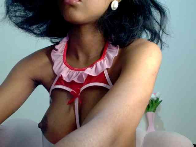 Modelo: kaylaondine