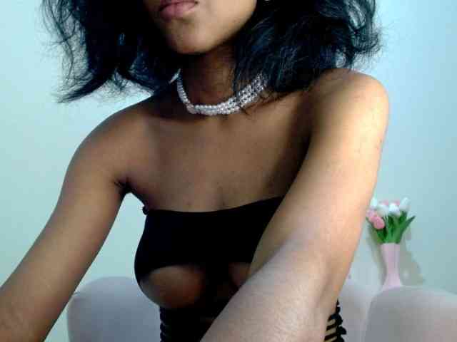 Modelo: kaylaondine