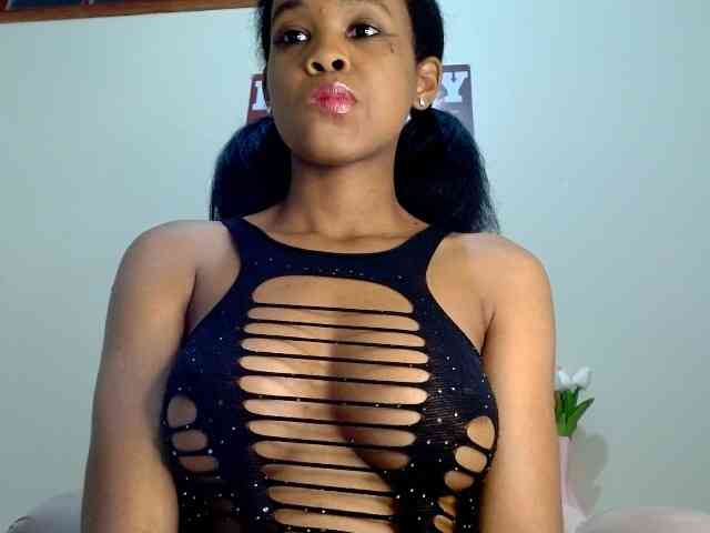 GIVEMILK webcam